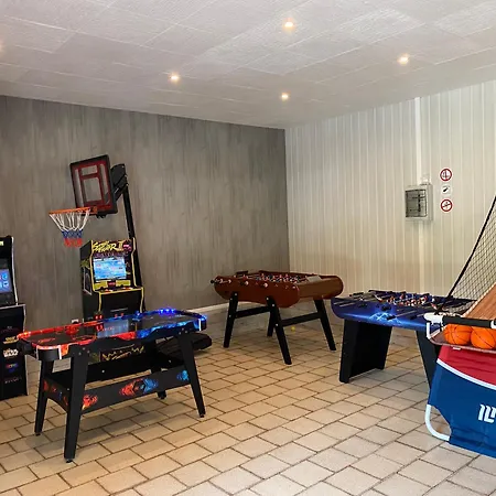 Les 4 Saisons 호텔 3*