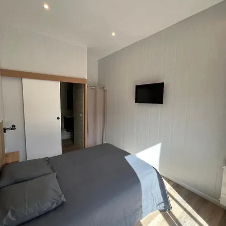 Les 4 Saisons Hotel Oust