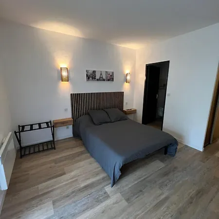 Les 4 Saisons Hotel 3*