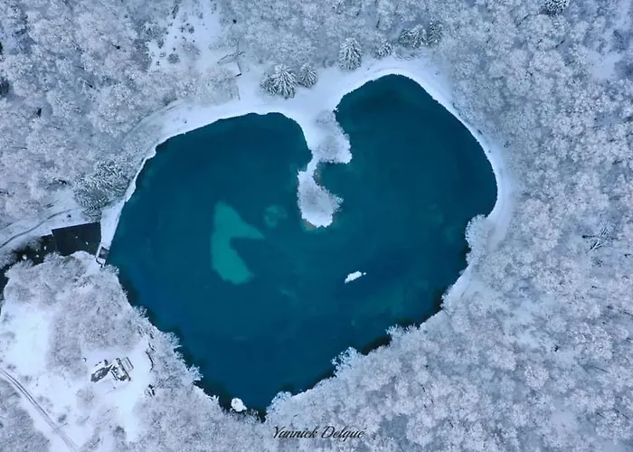 Les 4 Saisons Szálloda Oust