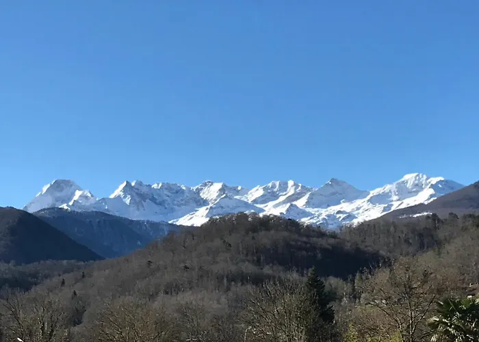 Les 4 Saisons Hotel Oust