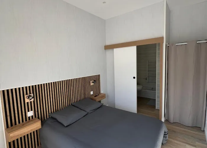 Hotel Les 4 Saisons Oust