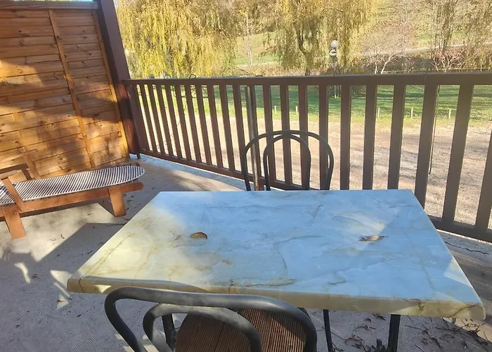 Les 4 Saisons 3* Oust