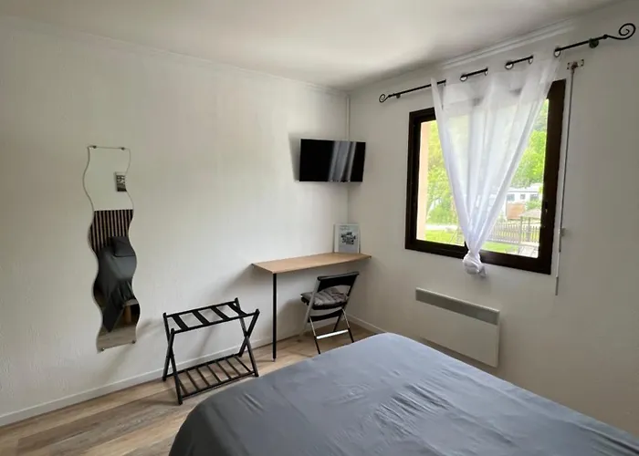 Les 4 Saisons 3* Oust